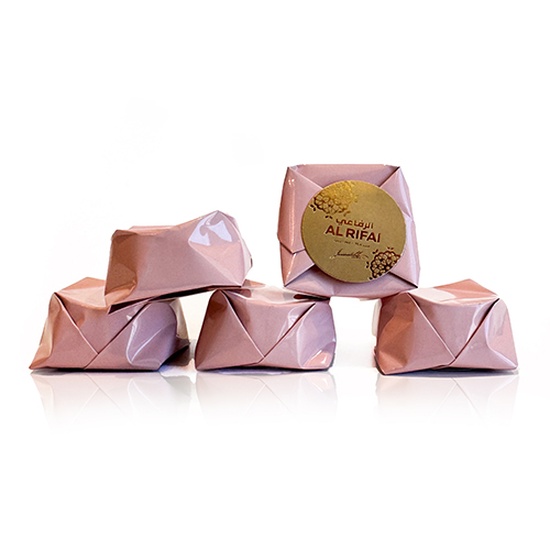 Milk Chocolate with Berry Cheese Cake